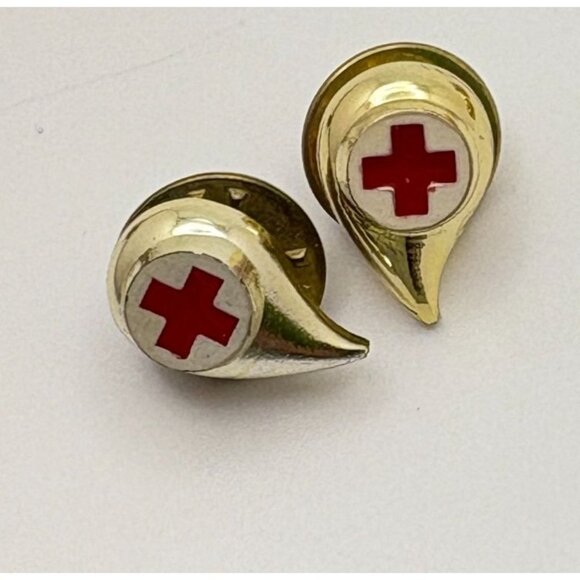 Vintage American Red Cross Blood Donor Pins Lot Of 5 Gold Tone 2 3 6 Gallon - Picture 5 of 8